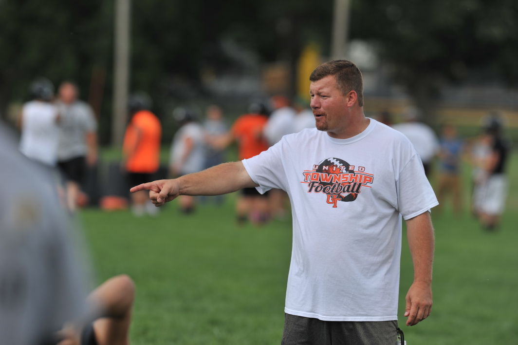 UT coach Kirby has health scare during Thursday practice